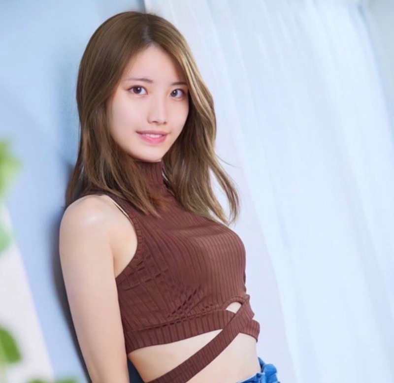 寫真偶像Chiyu